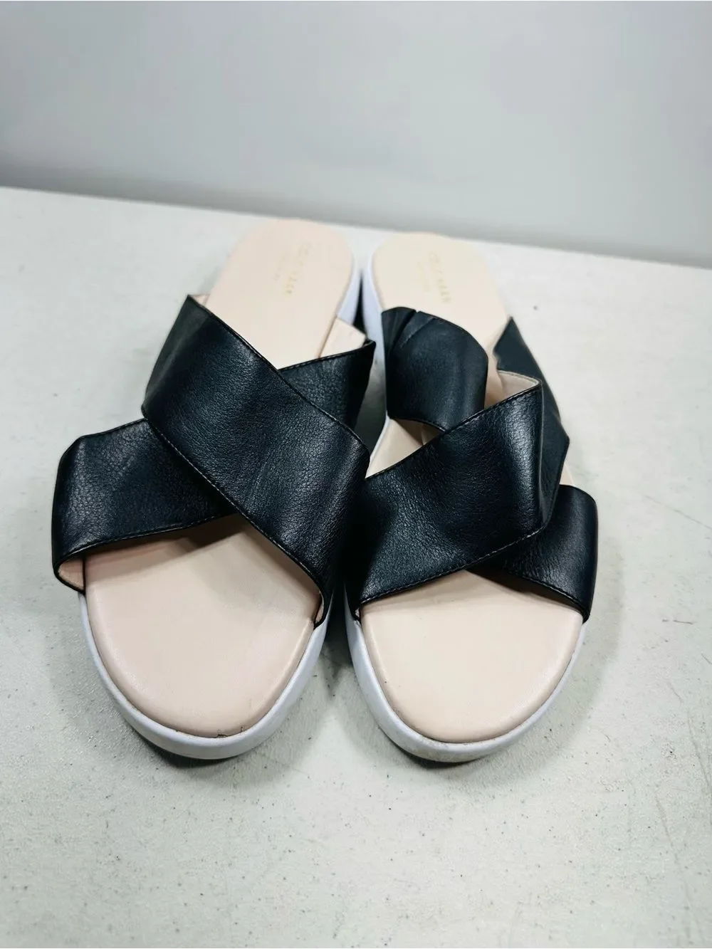 Cole Haan Womens ZERØGRAND Criss Cross Slide Sandal Black Leather Size 10